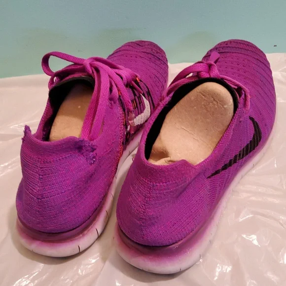 2 Pairs Natural Flex Running Shoes - Picture 7 of 9